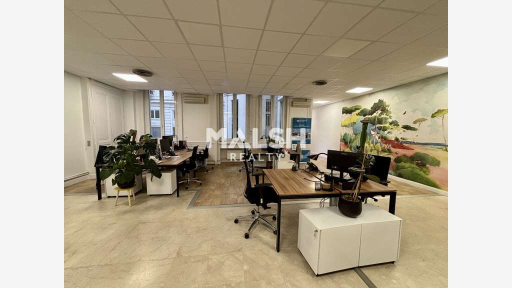 Bureaux à louer 225m² à Lyon 6eme secteur Foch