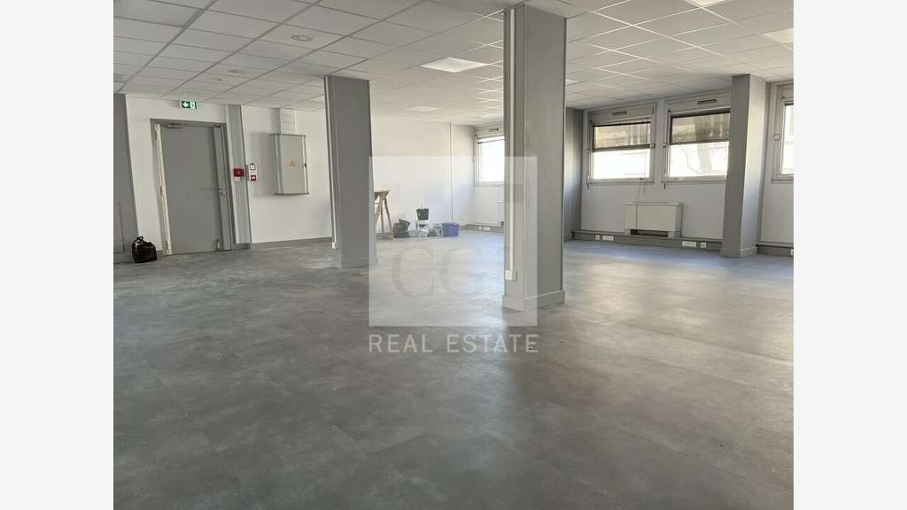 Bureaux 147m² à louer à Lyon 6e Brotteaux