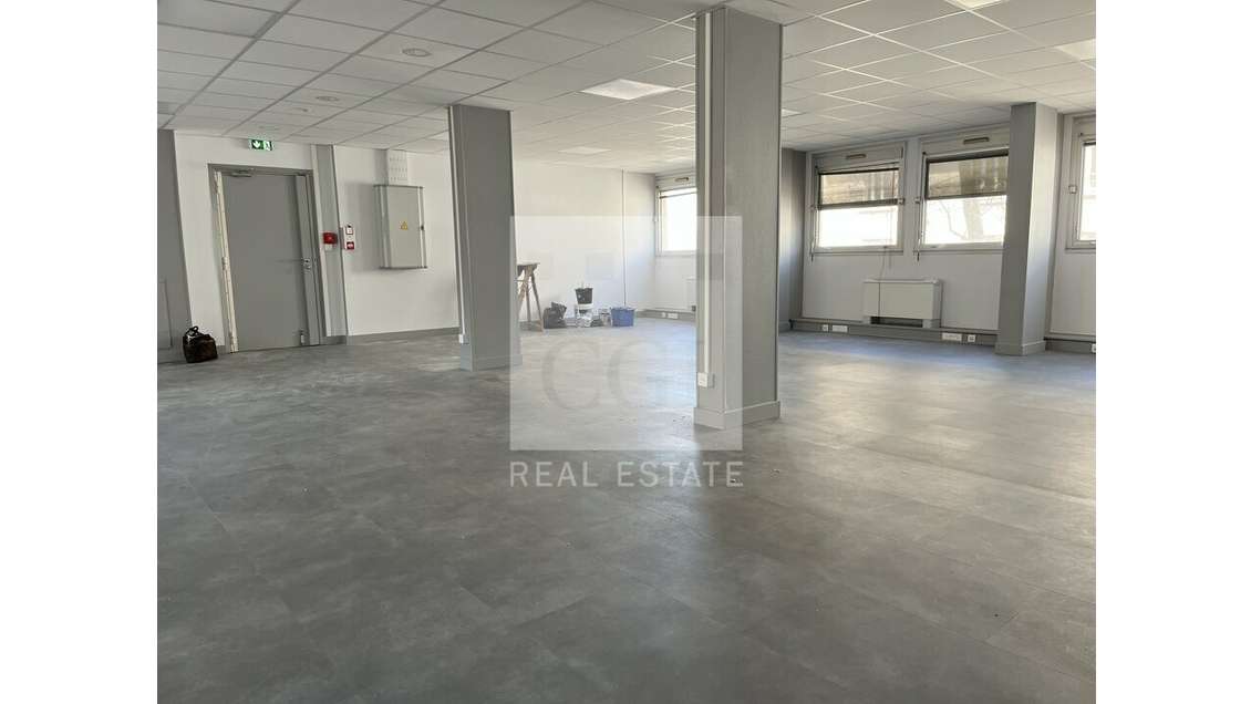Bureaux 147m² à louer à Lyon 6e Brotteaux 