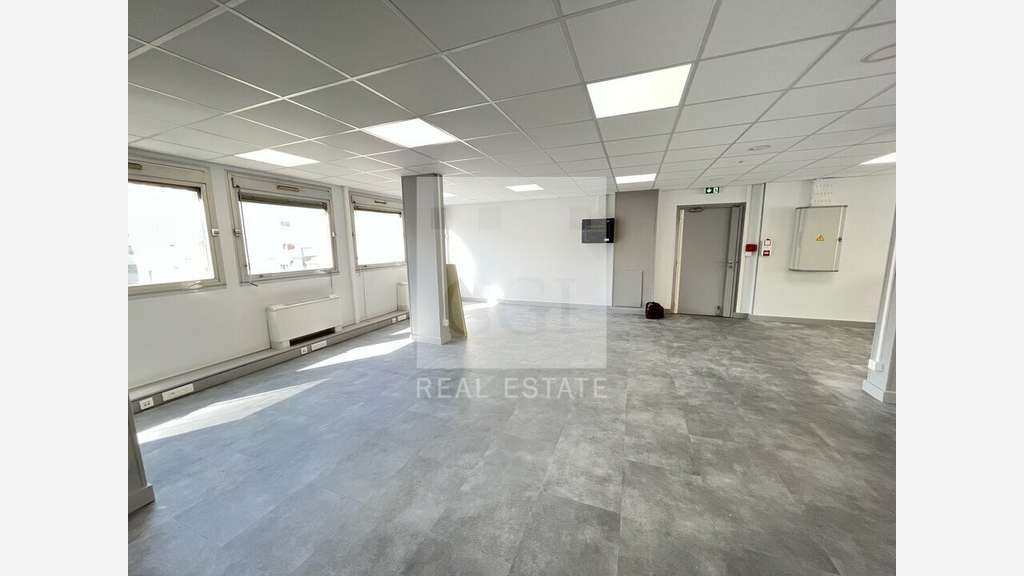 Bureaux 147m² à louer à Lyon 6e Brotteaux
