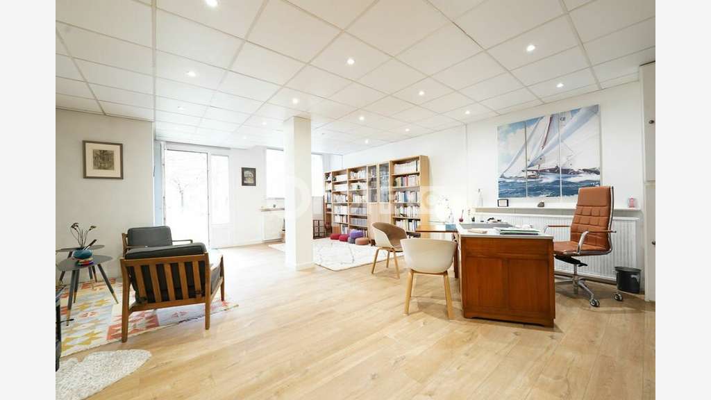 Bureaux à louer 79m² à Lyon 6e