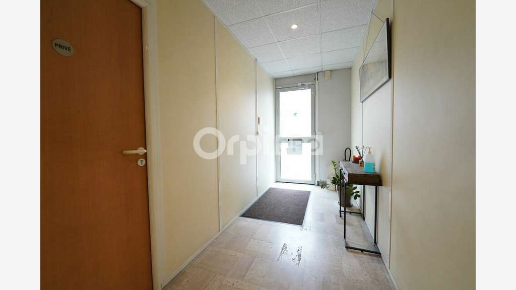 Bureaux à louer 79m² à Lyon 6e
