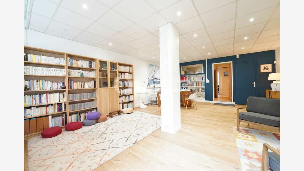 Bureaux à louer 79m² à Lyon 6e