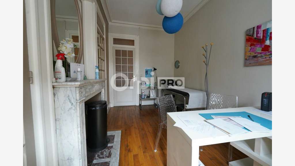 Bureaux de 68m² à louer à Lyon 69006