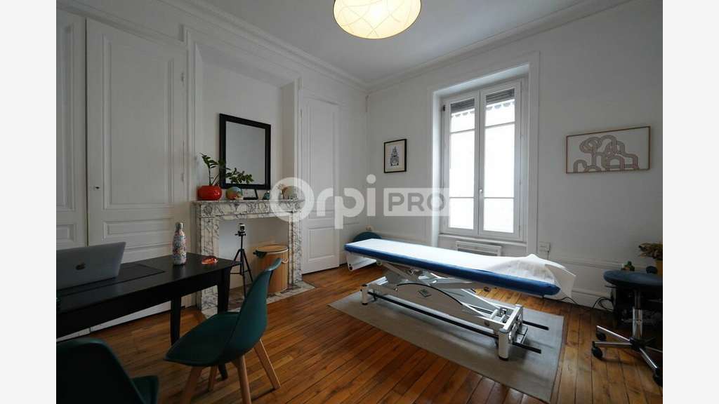 Bureaux de 68m² à louer à Lyon 69006