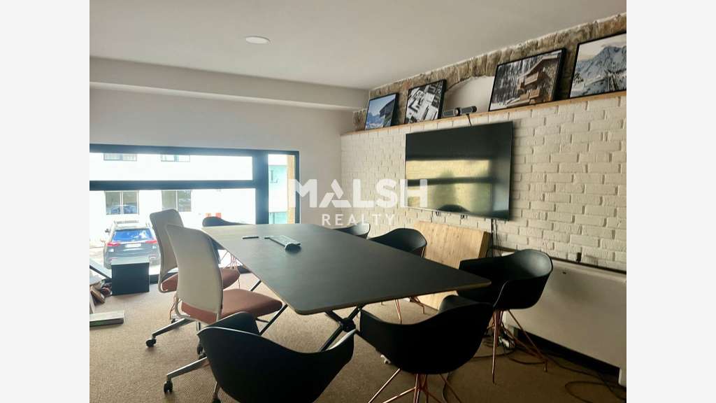 Bureaux 245m² non divisibles à louer à Lyon 6e