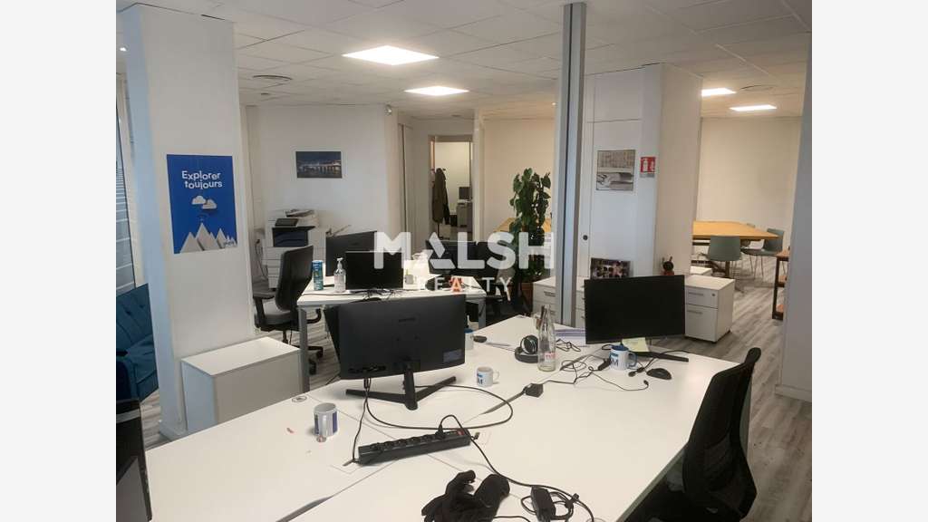 A louer bureaux 256m² Lyon 6e Parc de la Tête d'Or