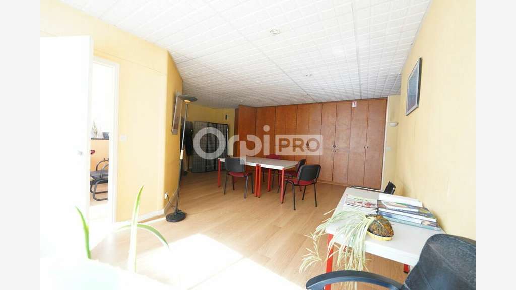 Bureaux à louer 80m² à Lyon 6e
