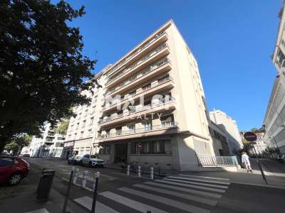 À louer bureaux 100m² à Lyon 6e