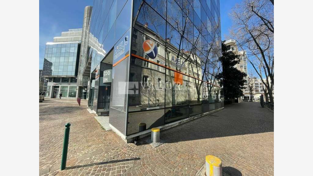 Local commercial 90m² à louer Lyon 69006 Lafayette