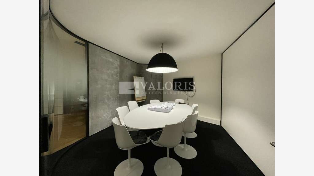 Location bureaux en excellent état 150m² Lyon 6e  
