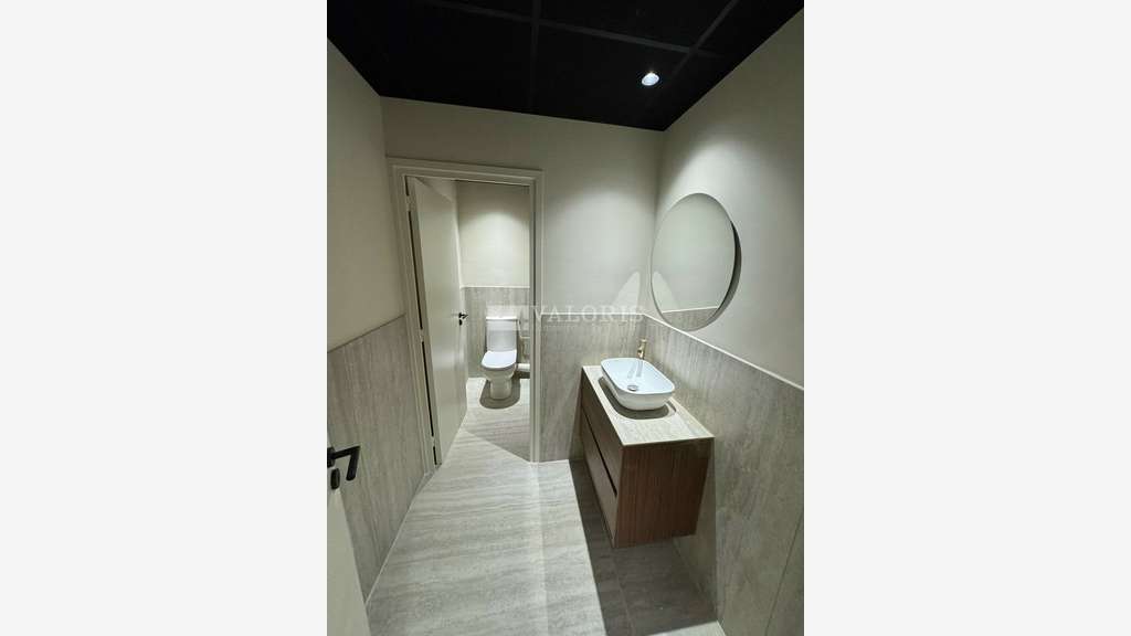 Bureaux 262m² RDC/R+1 à louer Lyon 6e