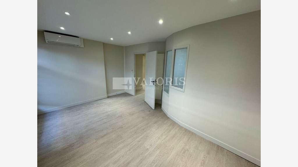 Bureaux 262m² RDC/R+1 à louer Lyon 6e