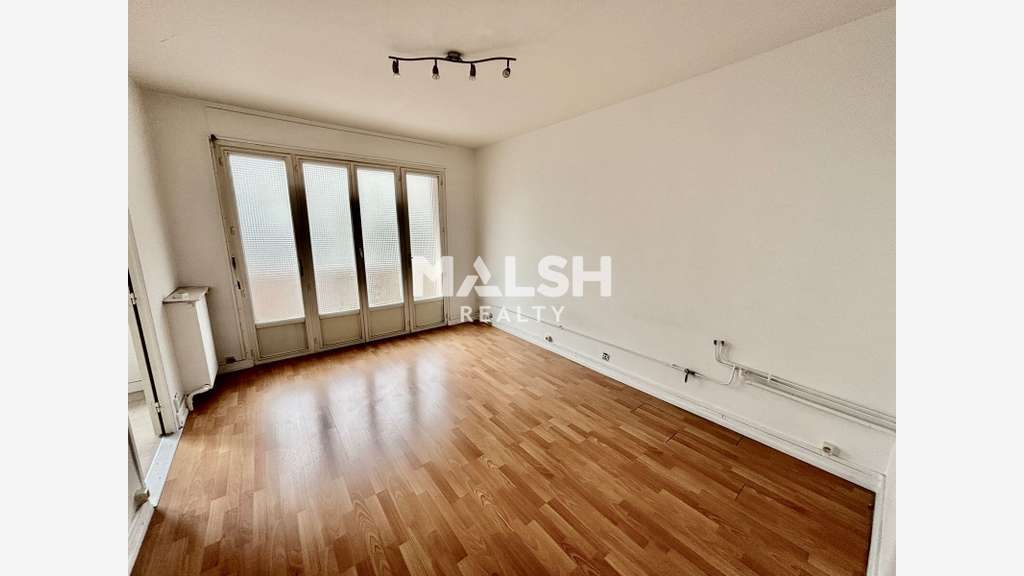 Bureaux 112m² + 2 parkings à louer Lyon 6e