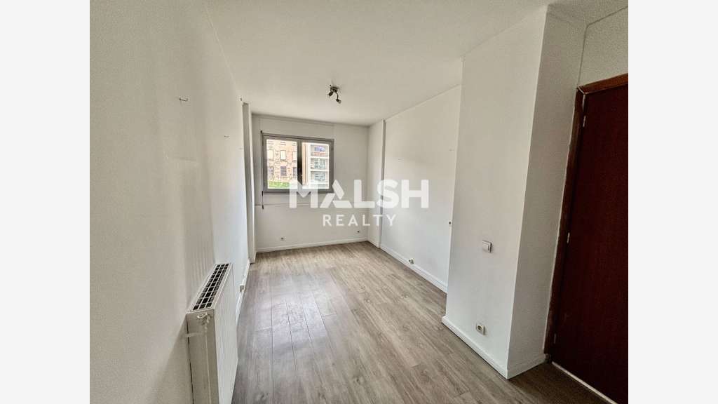 Bureaux 112m² + 2 parkings à louer Lyon 6e