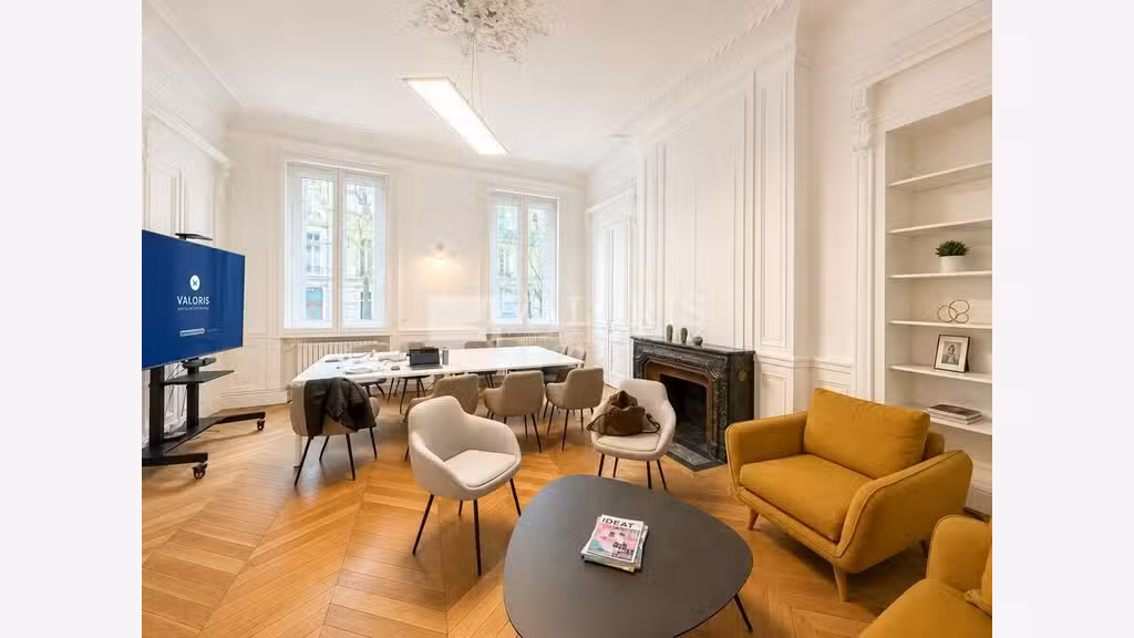 Local commercial de 225m² à louer à Lyon 69006