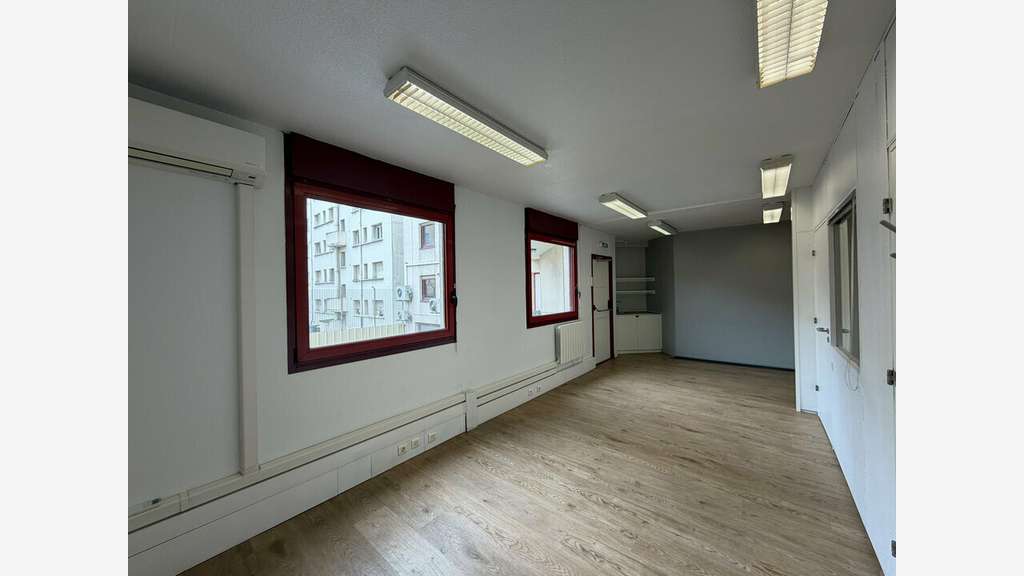 LYON 6 - BUREAUX à louer