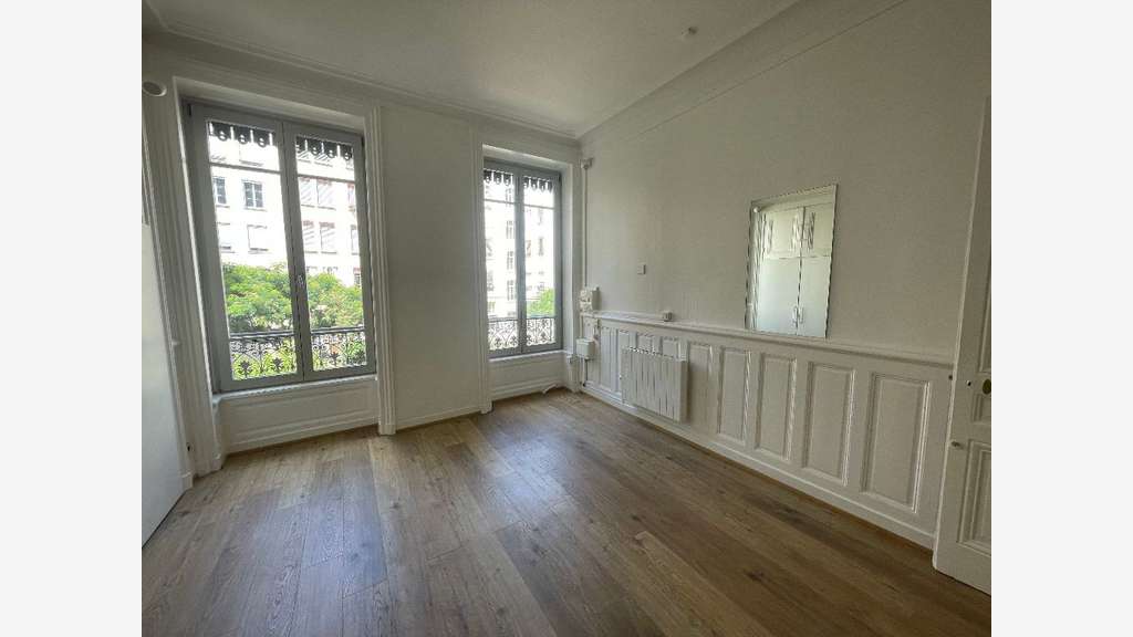 Bureaux de 120m² à louer au centre de Lyon 69003