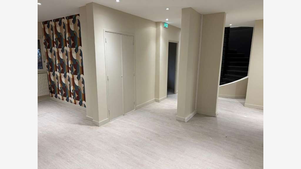 A louer bureaux de 247m² à Lyon 69006 Garibaldi