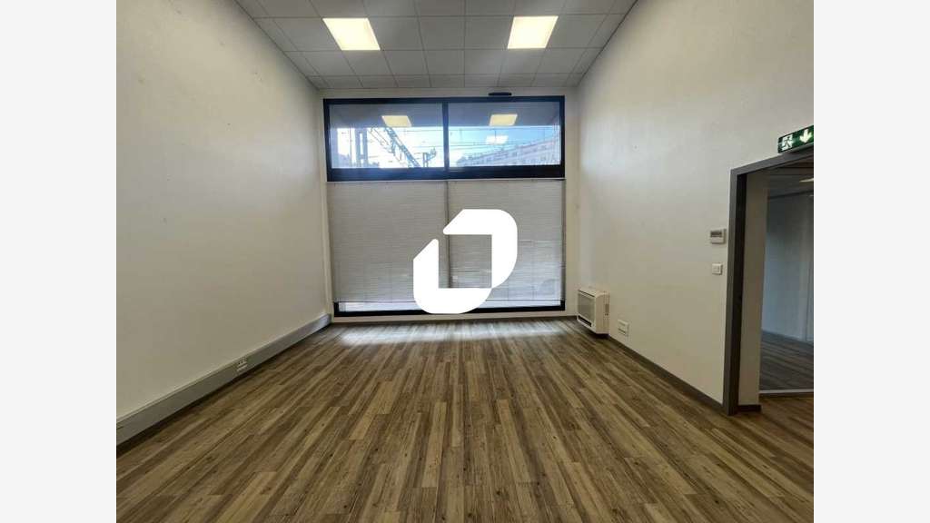 A louer Bureaux 780m² Lyon
