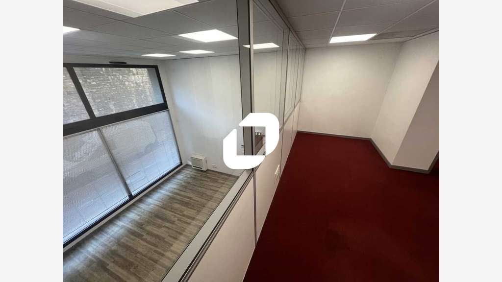 A louer Bureaux 780m² Lyon