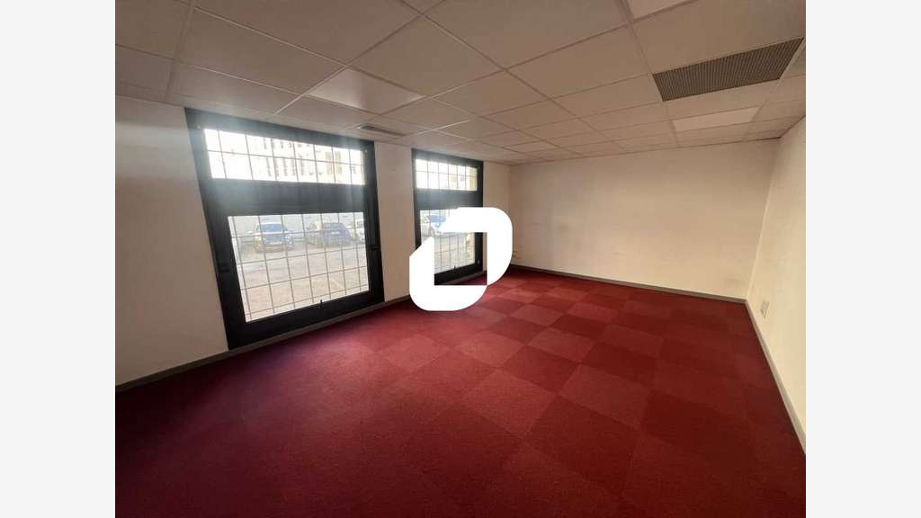 A louer Bureaux 780m² Lyon