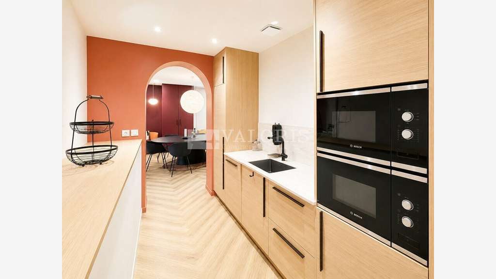 Bureaux à partir de 120m² à louer à Lyon 6e