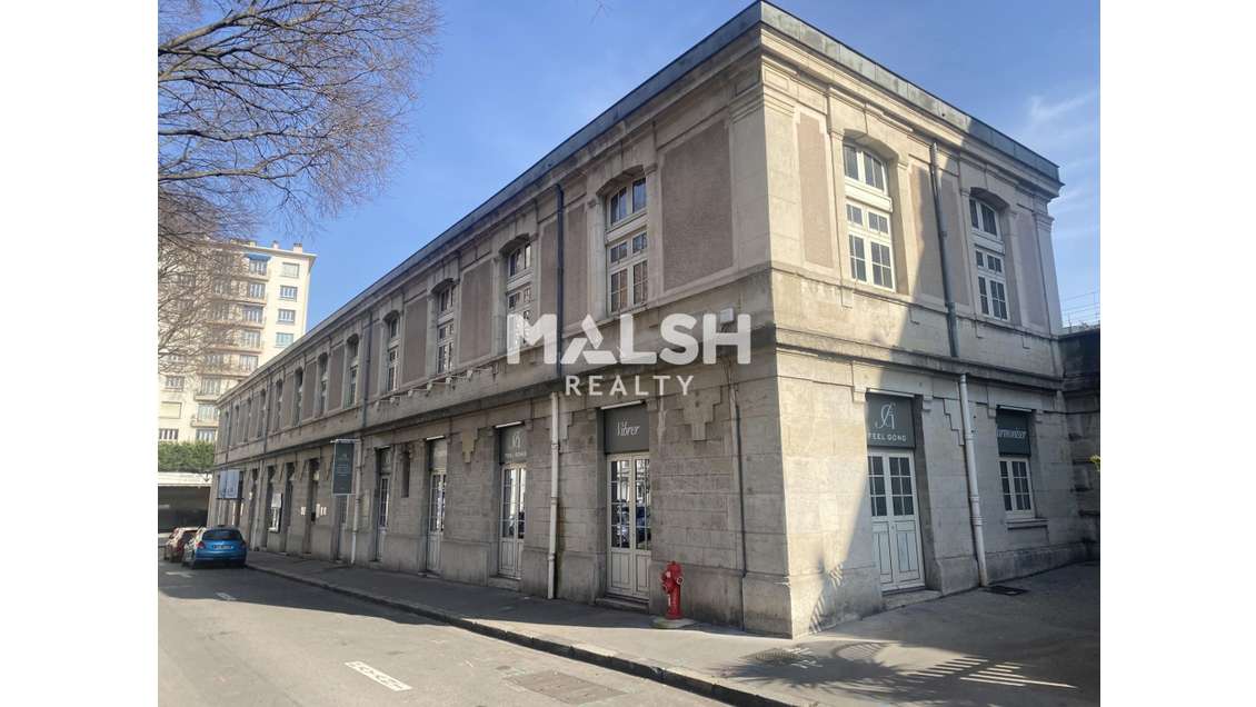 Location bureaux 113m² à Lyon 6e Brotteaux 