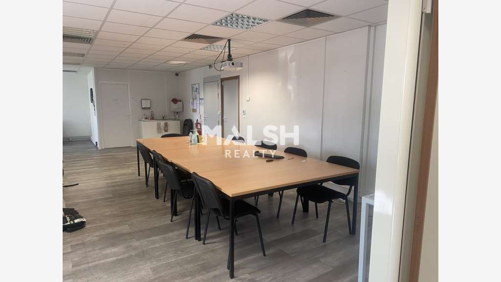 Bureaux de 152m² à louer à Lyon 69007 Gerland