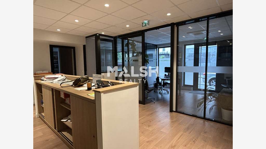 Bureaux à louer 187m² à Lyon 7ème