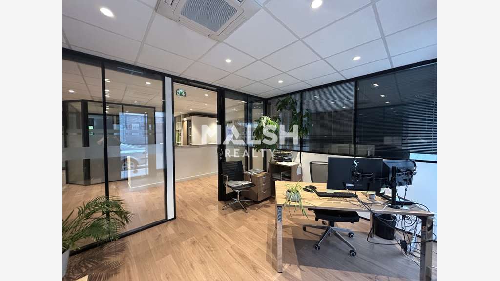 Bureaux à louer 187m² à Lyon 7ème