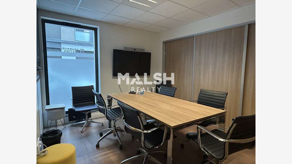 Bureaux à louer 187m² à Lyon 7ème