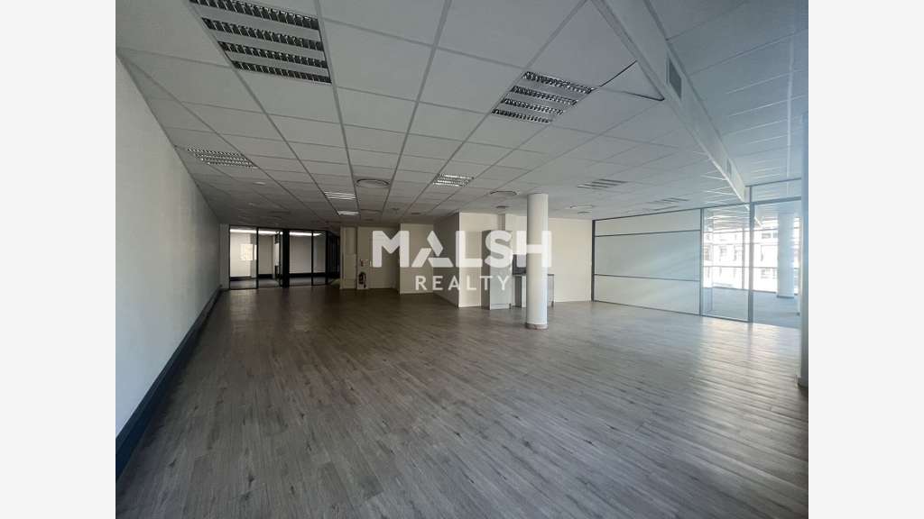 Bureaux à louer 456m² divisibles R+2 à Lyon 7e