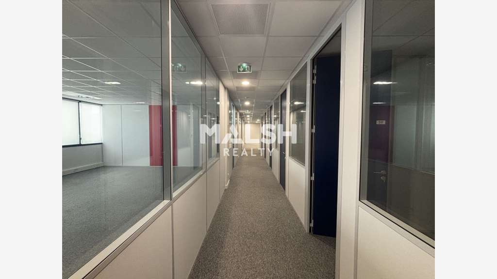 Bureaux modernes 725m² divisibles à louer Lyon 7e