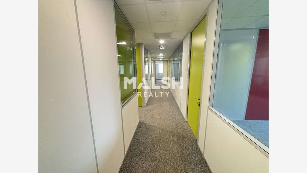 Bureaux modernes 725m² divisibles à louer Lyon 7e