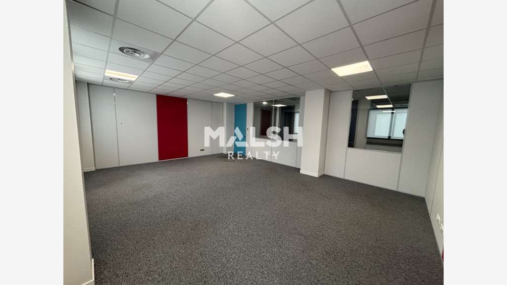 Bureaux modernes 725m² divisibles à louer Lyon 7e