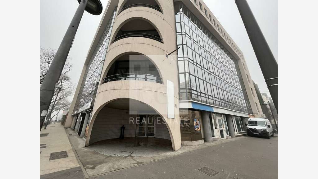 Bureaux à partir de 171m² à louer à Lyon 7e