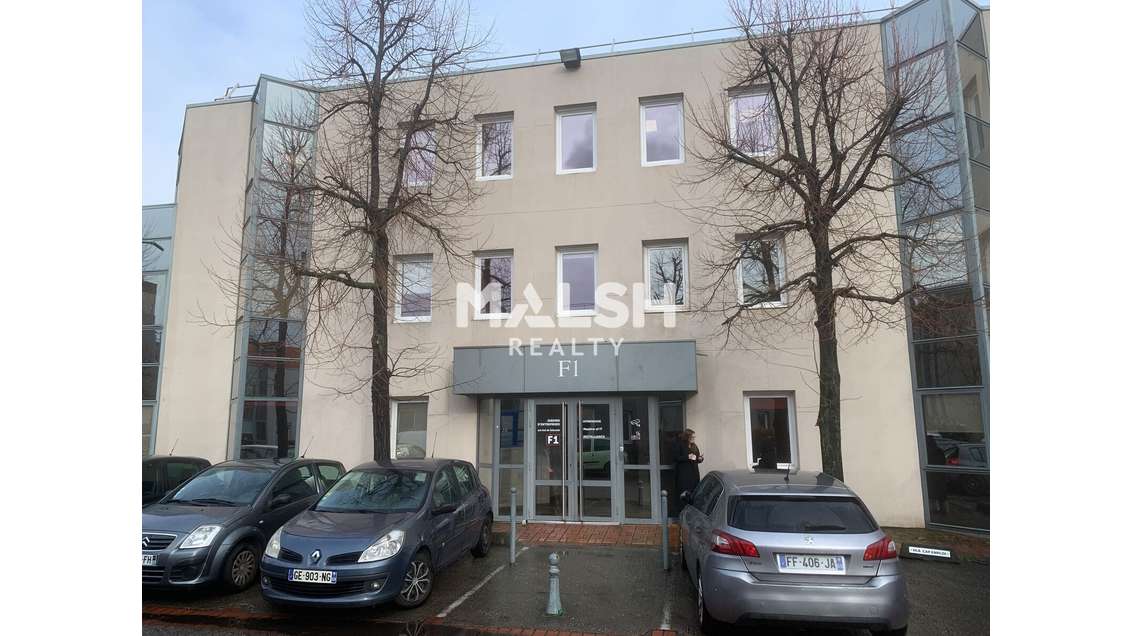 Bureaux rénovés de 110m² à louer à Lyon 7 Gerland