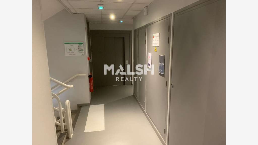 Bureaux rénovés de 110m² à louer à Lyon 7 Gerland