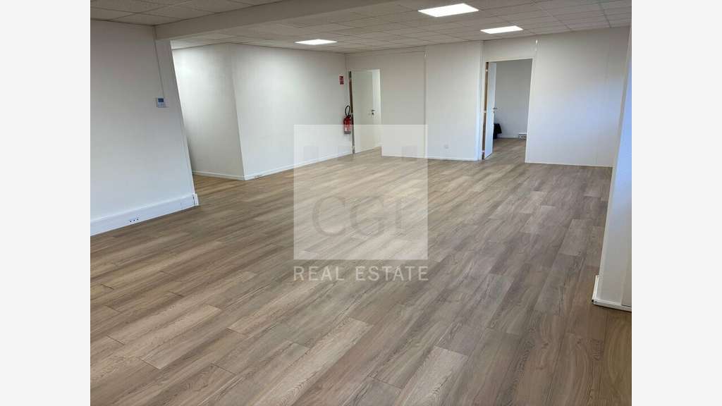 Bureaux 265m² à louer axe très fréquenté Lyon 7e