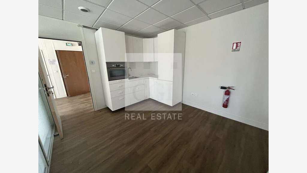 Loue bureaux rénovés et modernes 110m² Lyon 69007