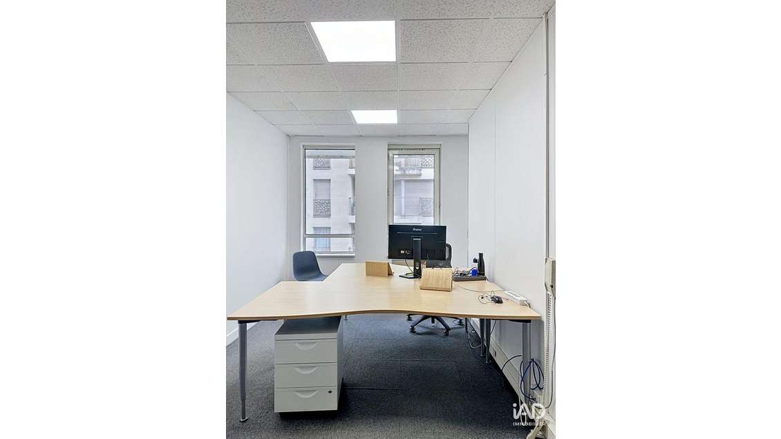 A louer bureaux partagés 6m² R+3 Lyon 7e Jean Macé