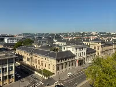A louer bureaux 620m² ERP à Lyon 69007