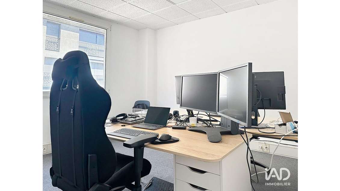 A louer bureau partagés 87m² à Lyon 7e Jean Macé