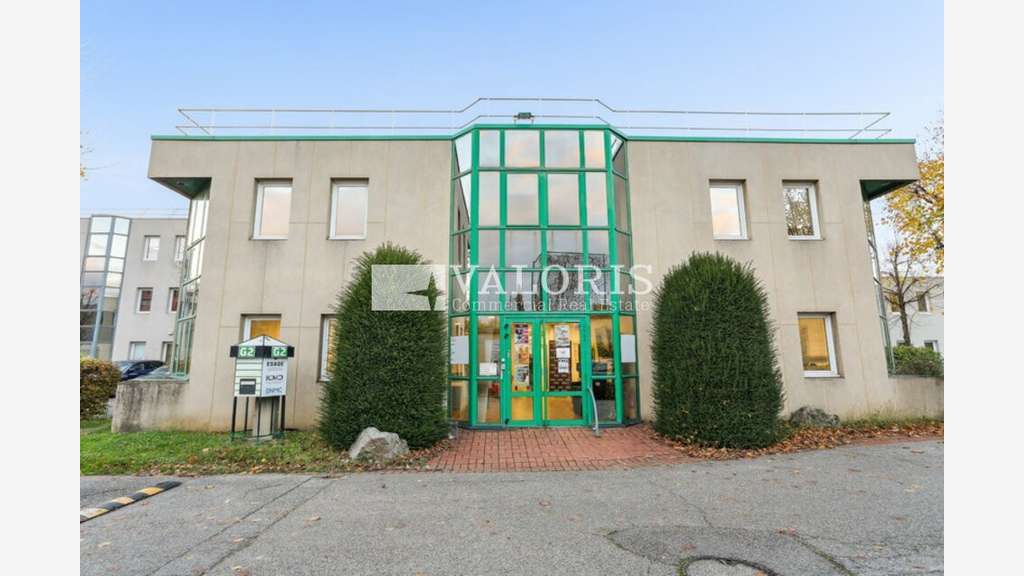 Bureaux climatisés sur 2 niveaux à louer à Lyon 7e