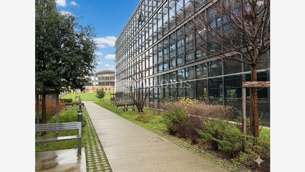Bureaux 334m² à louer Lyon 7ème Gerland