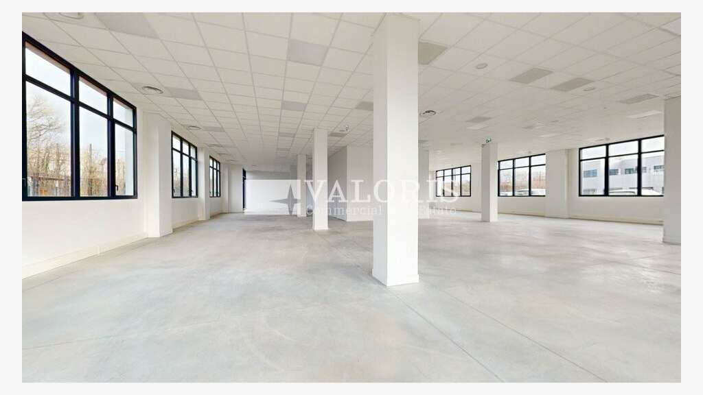 A louer bureaux 365m² RDC Parc Techsud à Gerland