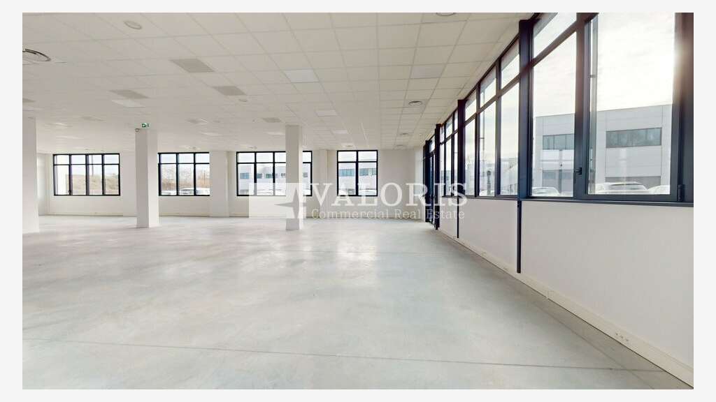 A louer bureaux 365m² RDC Parc Techsud à Gerland