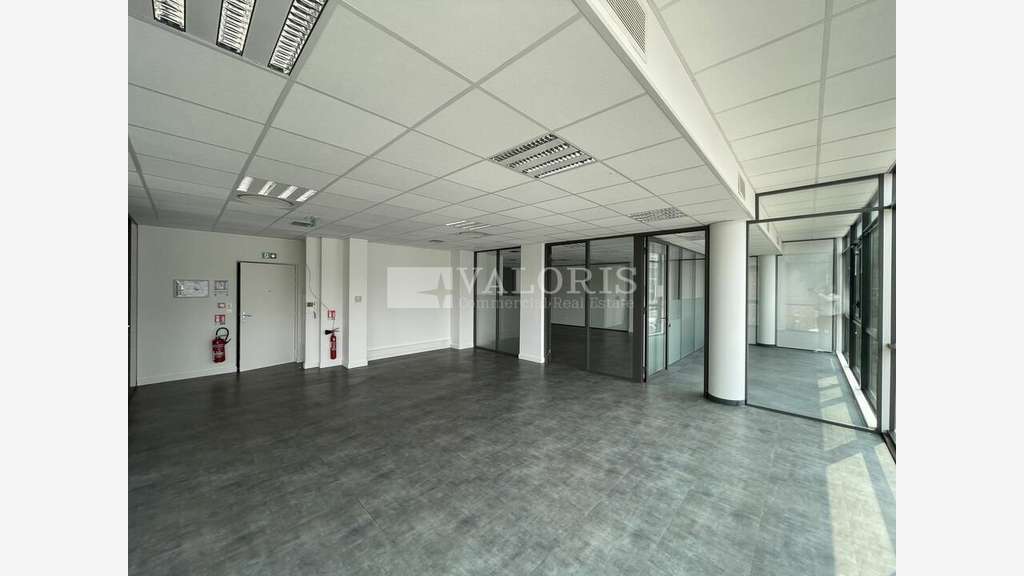 Bureaux 456m² divisibles à louer à Lyon 7e