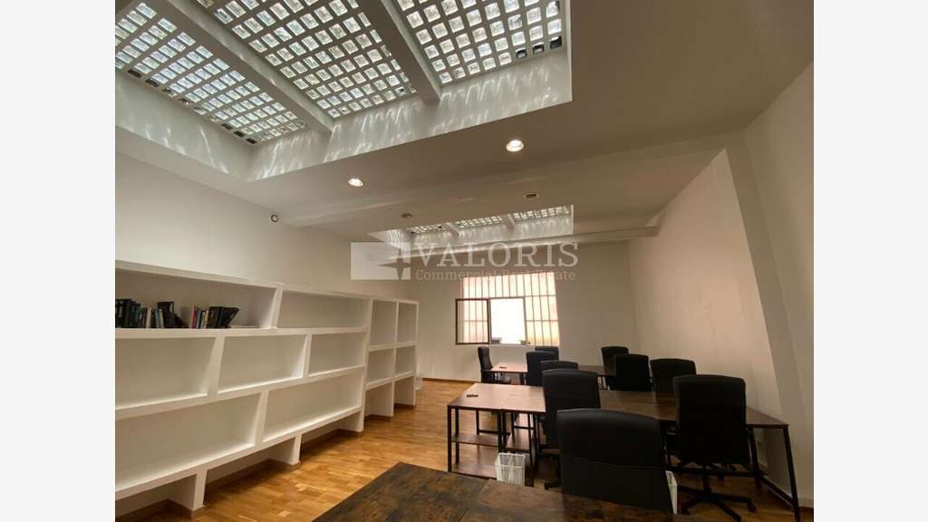 Bureaux atypiques 130m² à louer à Lyon 7e